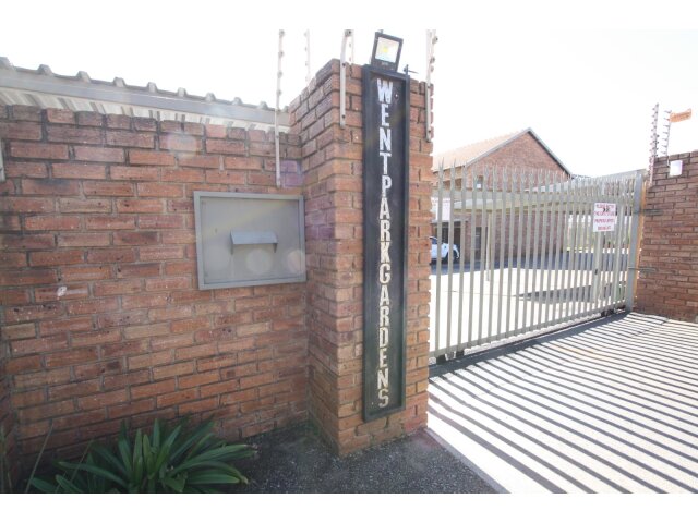 <!--[if BLOCK]><![endif]--> Property sold in Wentworth Park <!--[if ENDBLOCK]><![endif]-->